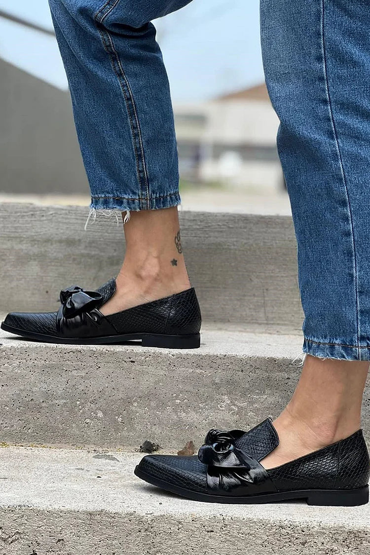 Gabrielle | Bow-Detail Patent Loafers