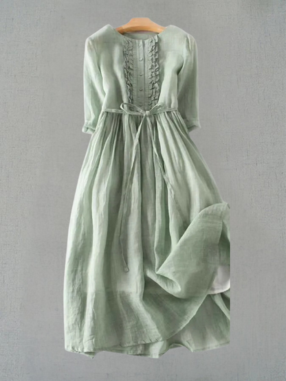 Evelyn | Ruffle-Trimmed Vintage Dress