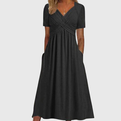 Amelia | Curve-Enhancing Midi Dress