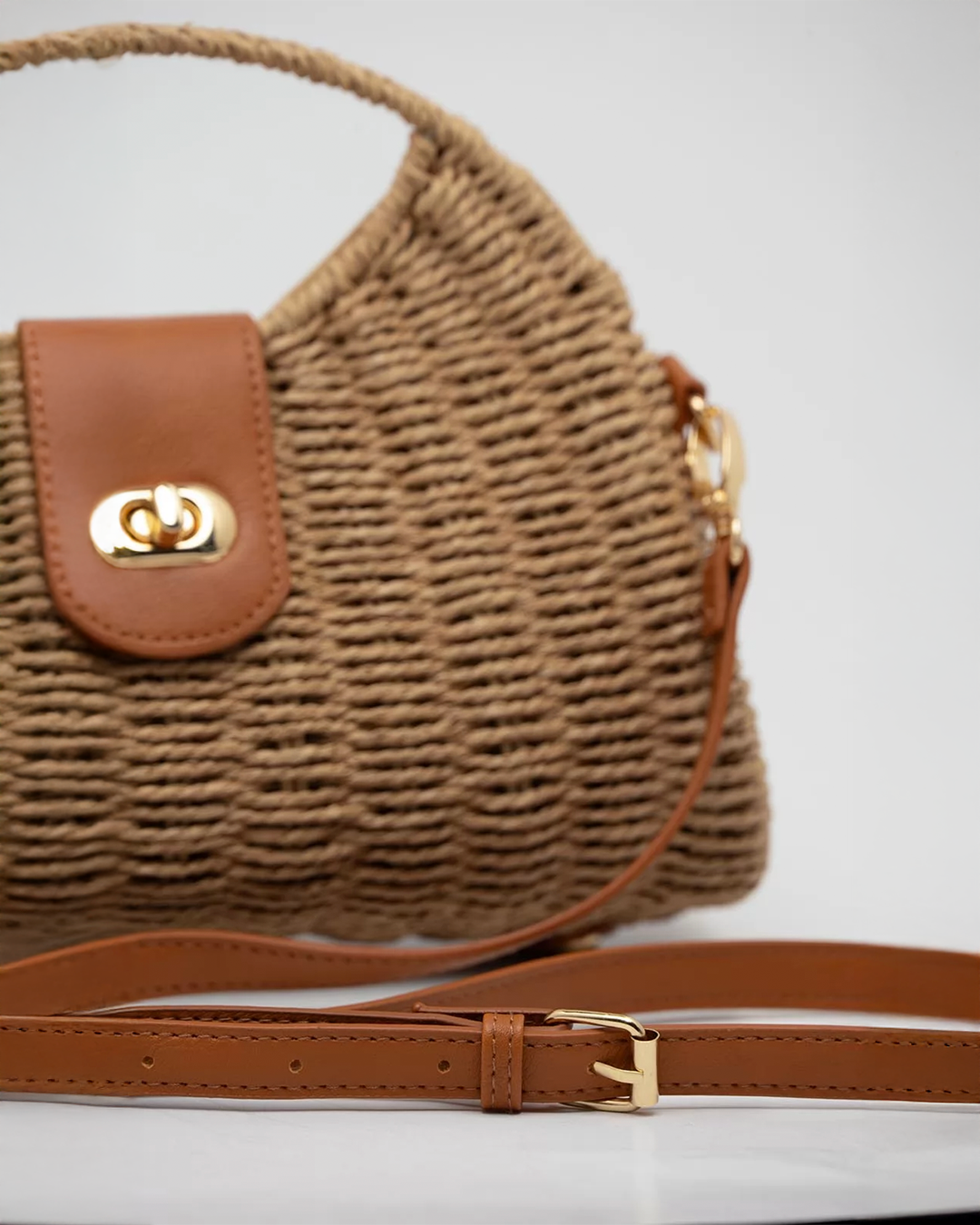 Arin | Chic Straw Tote