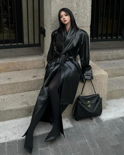 Isolde | Metallic-Accent Bag