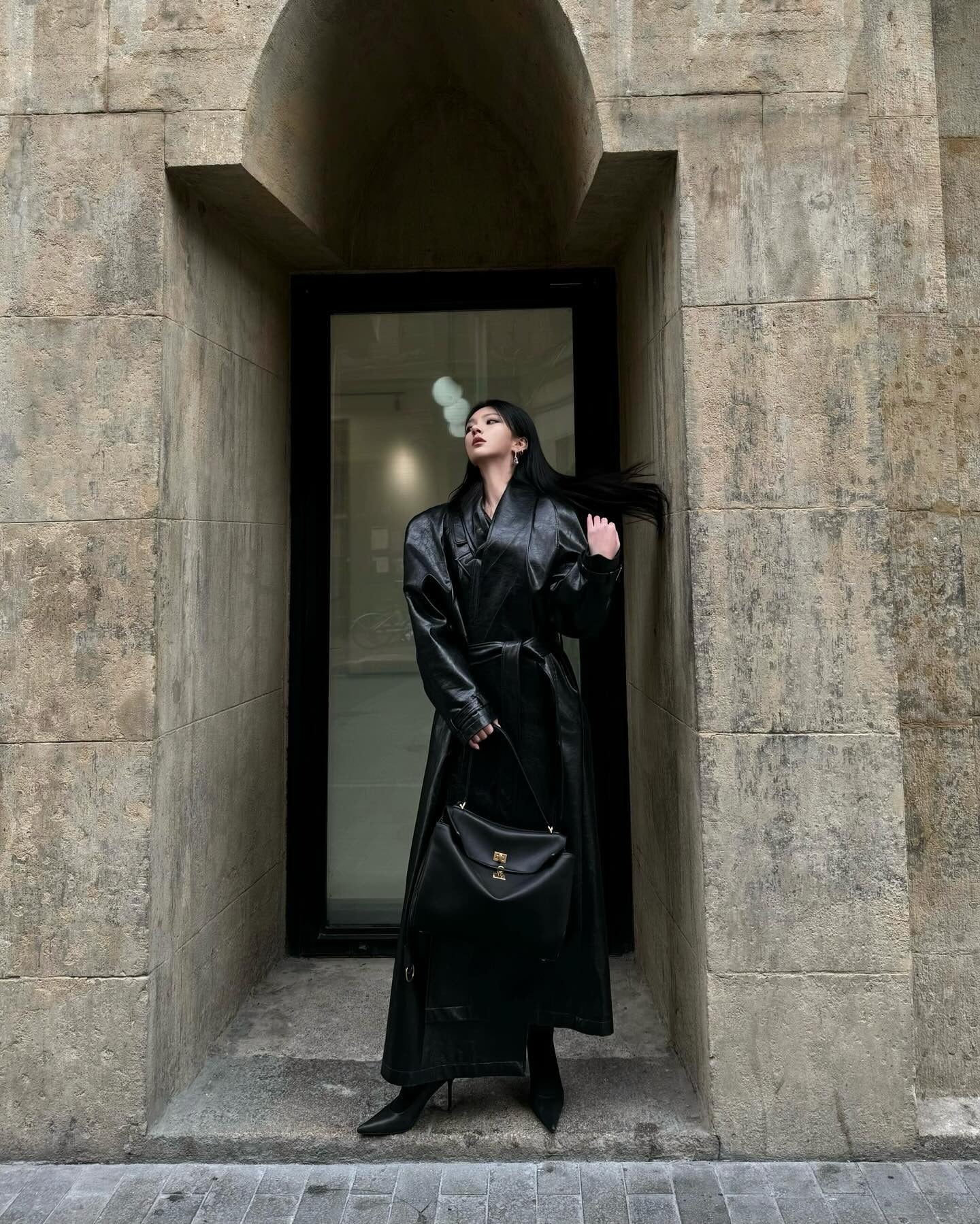 Isolde | Metallic-Accent Bag