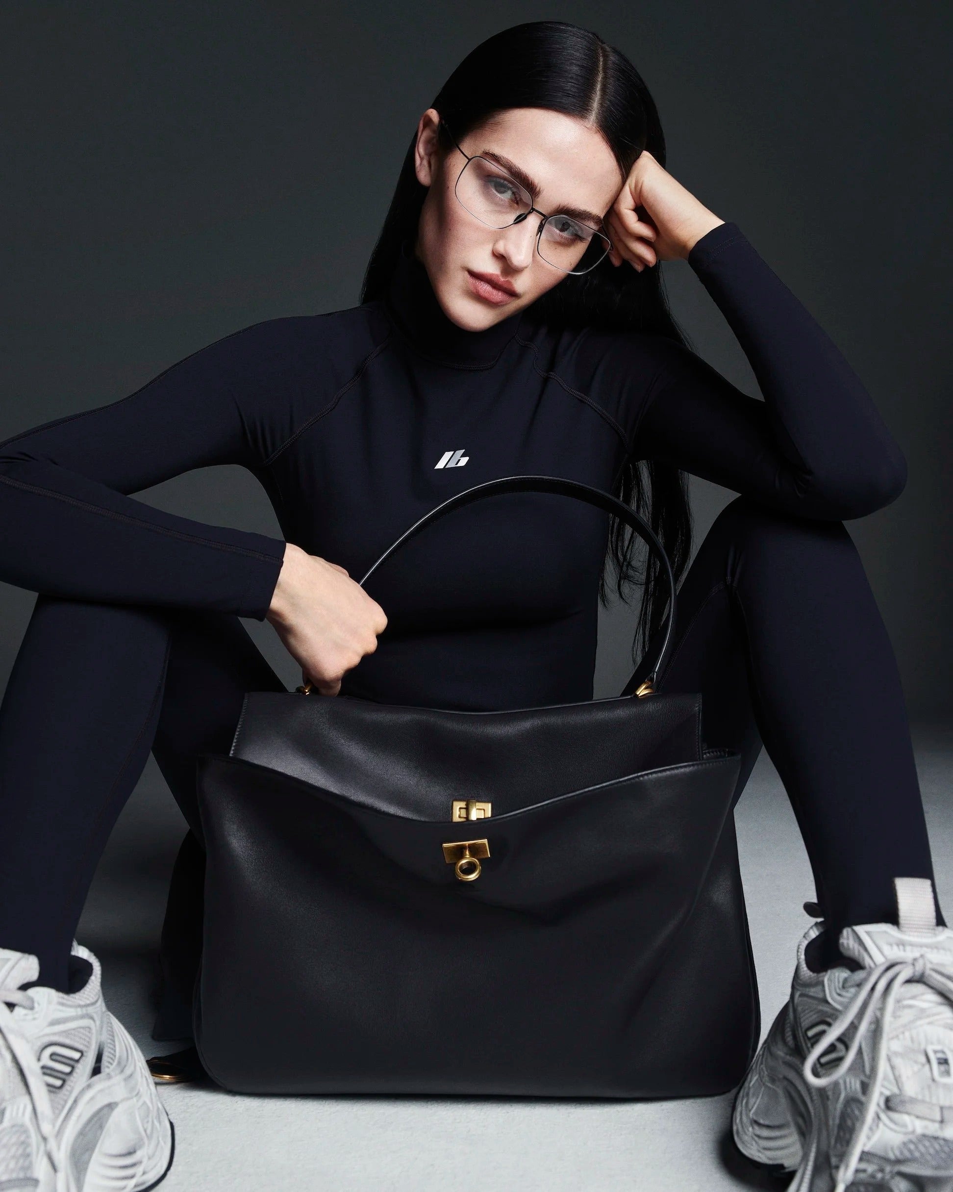 Isolde | Metallic-Accent Bag